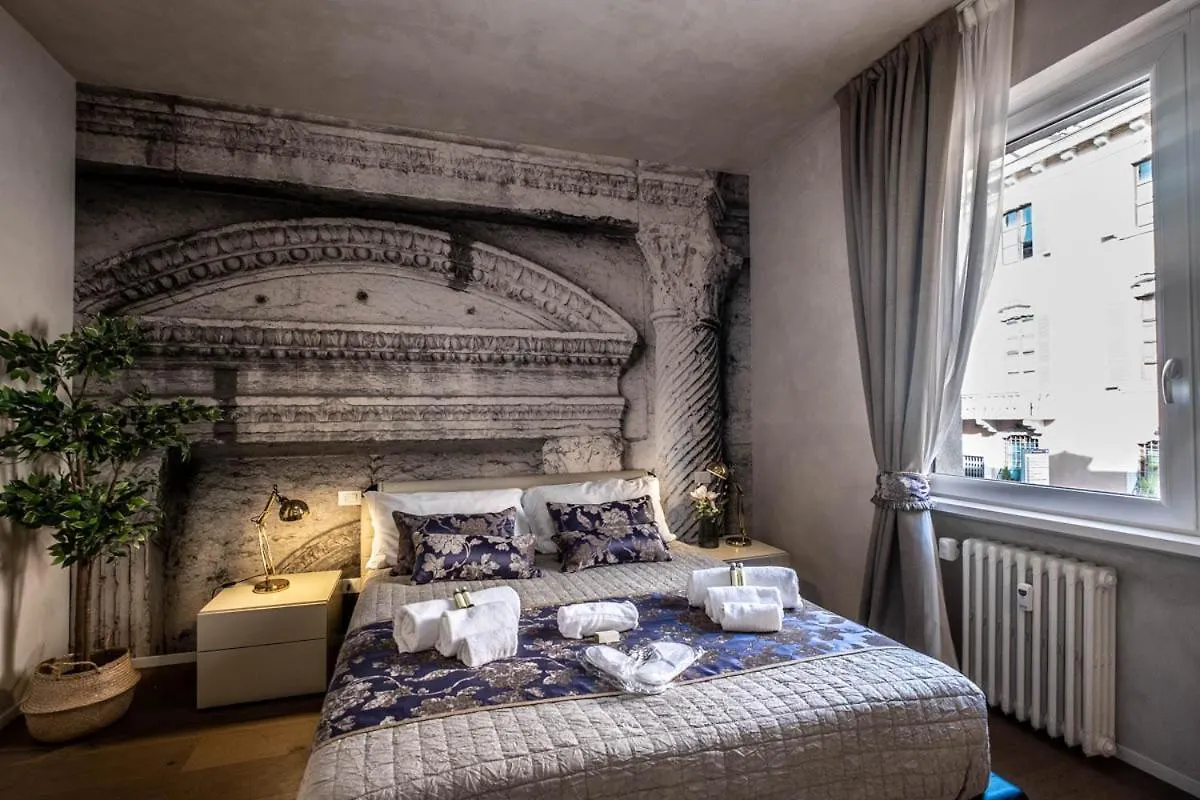 Verona Romana Apartments